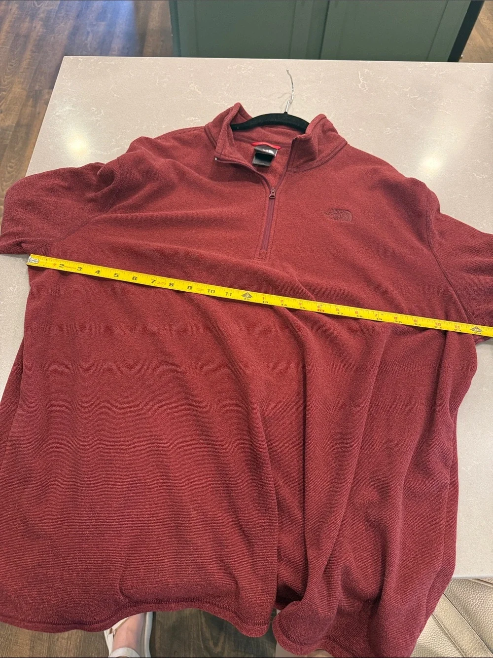 The North Face Men's Quarter-Zip Fleece Hoodie — Brick Red